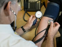 More than a quarter of people with mental illnesses in Surrey Heartlands don’t receive all crucial health checks