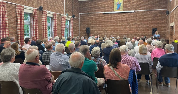 Public meeting over West Hall development