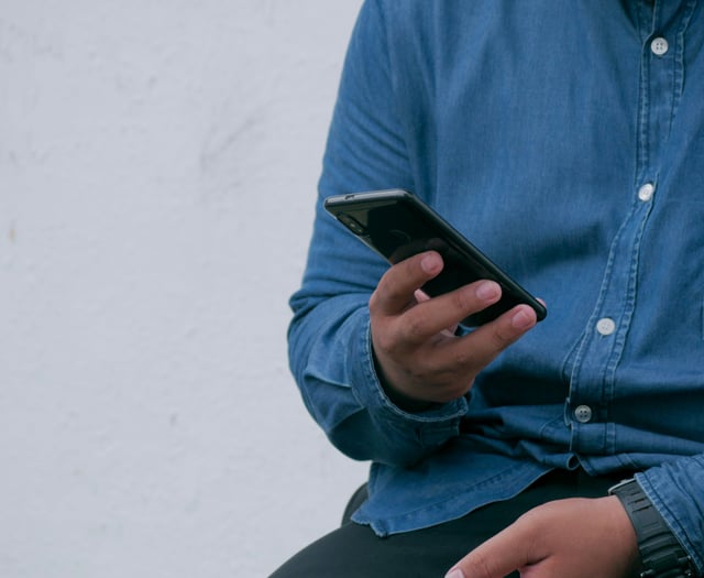 Mobile charges: Phone recovered by police after attempted theft