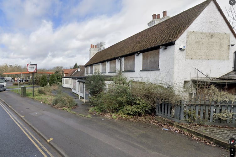 McDonalds have plans to take on the vacant former Loch Fyne site in Cobham