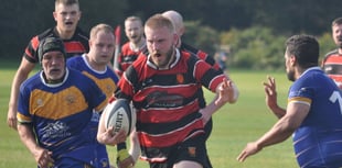 Woking start new season with comprehensive win