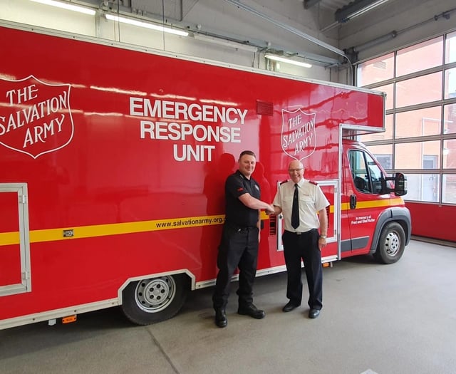 New welfare unit arrives at Woking Fire Station 