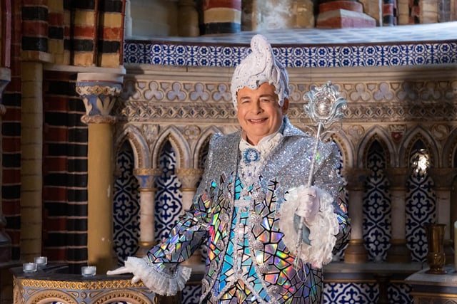 Woking panto will be 'a belter' says Faye