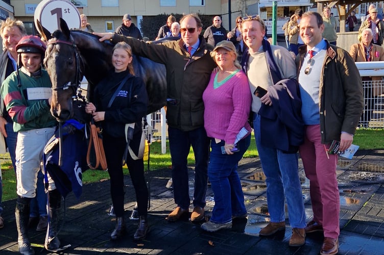 Connections of Samazul in the winners enclosure (Photo: Peter Moore)