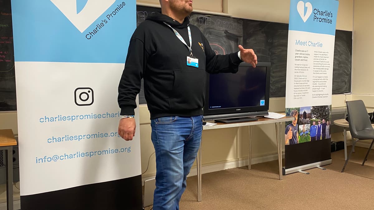 Charlie's Promise founder warns Surrey students of knife crime dangers ...