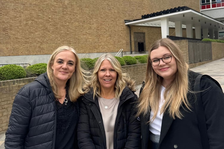 Woking Borough Council Trio GBBO Extra Slice