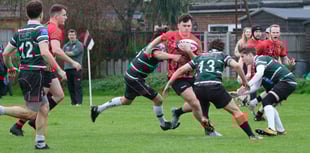 Woking down league leaders in last-gasp thriller