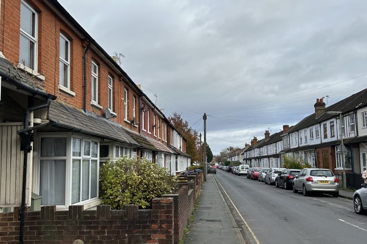 Rent Woking