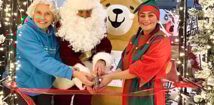 Squire’s Woking welcomes charity to open magical grotto
