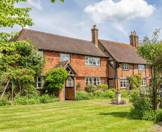 "Enchanting" cottage for sale with "gardener's paradise" grounds 