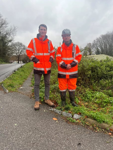 Surrey County Council highways cleaning and maintenance