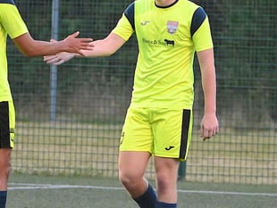 Knaphill exit Surrey Senior Cup with heavy defeat