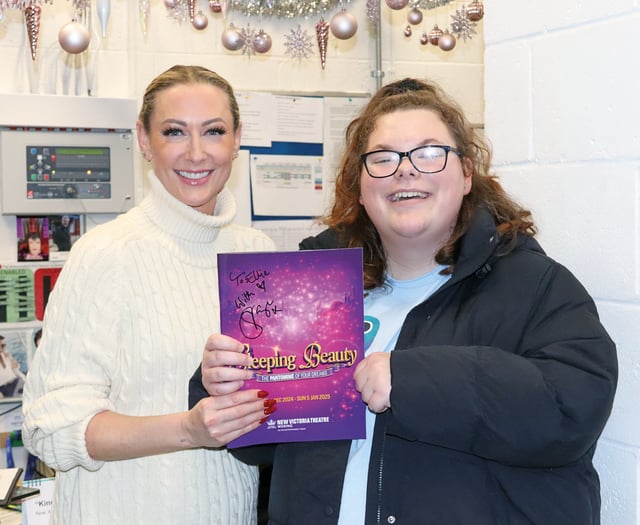 Superfan from Pirbright meets Faye Tozer for her 19th birthday 