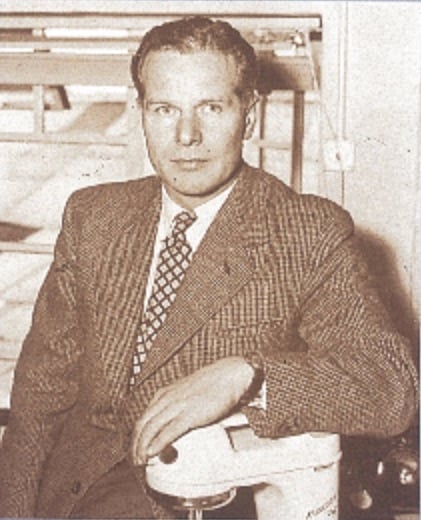 Kenneth Maynard Wood