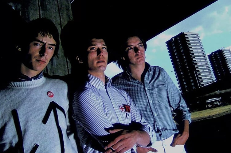 The Jam This Is The Modern World