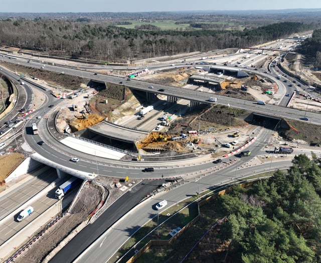 M25 to close this weekend in Surrey for bridge demolition 