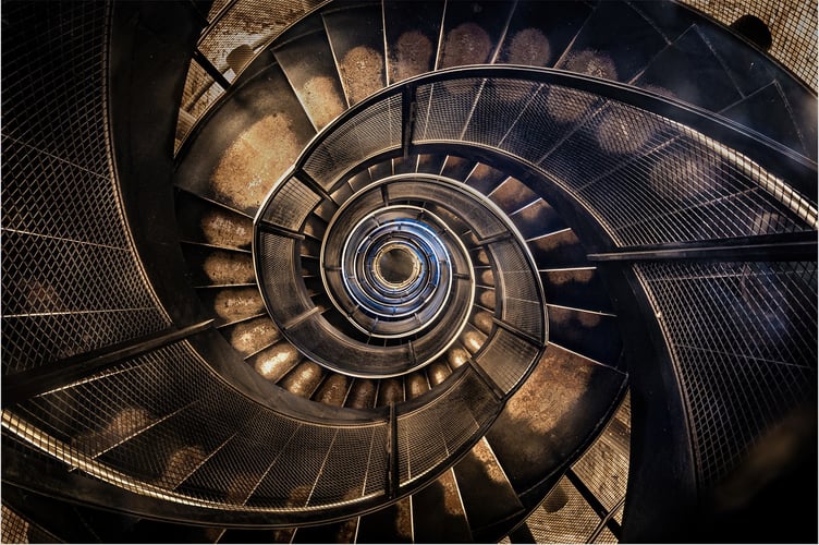 Dave Lally: Intertwining Spirals