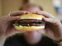 Rate of fast food outlets in Woking below national average