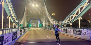 Hospice hero completes Reverse London Marathon
