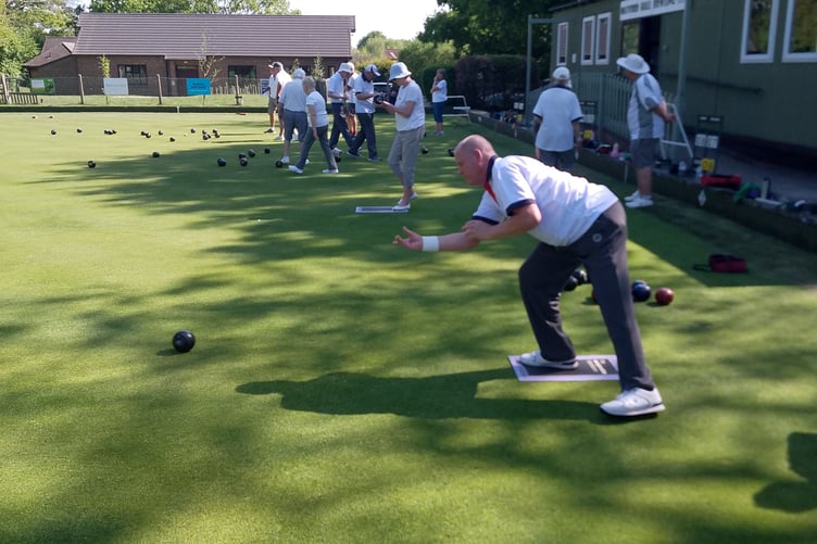 Mayford Hall Bowls Club had some mixed results
