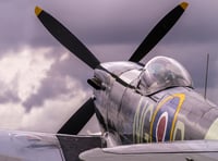Granddaughter of aviation legend inspires next generation 