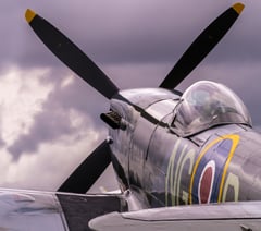 Granddaughter of aviation legend inspires next generation 