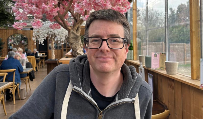 Police appeal to find missing Woking man Alexander
