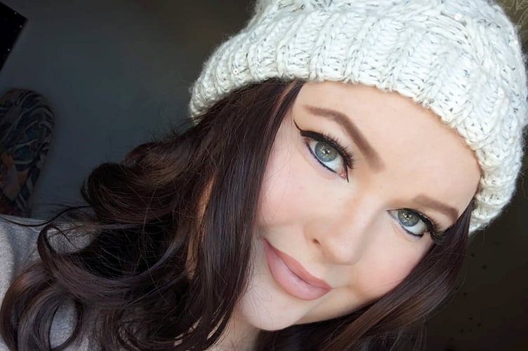 Lisa Foster, 32, who is going through the end stages of triple-negative breast cancer.  Release date  June 11, 2025.  A mum-of-one thought a pea-sized lump in her left breast was due to exercising too hard - but is now going through the end stages of triple-negative breast cancer.  Lisa Foster, 32, felt like her lump rose overnight - and visited her GP in June 2023 fearing shed worked too hard on her new exercise bike.  But after a referral to a breast care specialist at the Royal Surrey Hospital, Guildford, and a biopsy, the mum was diagnosed with stage three triple-negative ductal sarcoma.  She received treatment across the next year, including a single mastectomy and EC chemotherapy - but a scan in January 2024 revealed the cancer had progressed to stage four, and was incurable.   Now in her final weeks, Lisa and husband, former mechanic Adam Foster, 31, say theyre desperate for people to know that cancer isnt just an old persons disease - and urge women to check their breasts regularly.