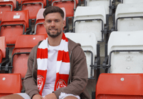 Goalscoring midfielder Jack Turner signs for Woking from Queen's Park