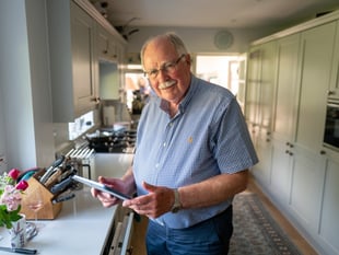 Surrey Hills residents create broadband network
