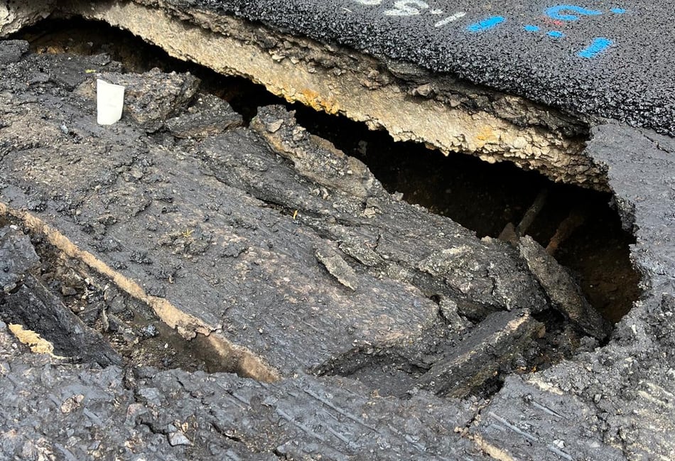 Hole lot of trouble closes Walton Road