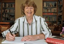 Pam brings poetry to Yvonne Arnaud