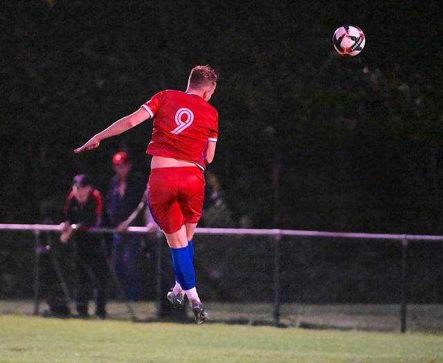 Knaphill pick up impressive win at Horley