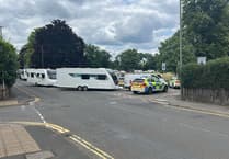 Travellers take over Wheatsheaf Common