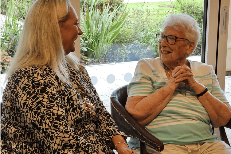 Woking mayor Cllr Amanda Boote visits Charrington Manor Care Home in West Byfleet, August 2025.