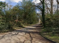 Man threatened with knife in attempted robbery on Woking footpath