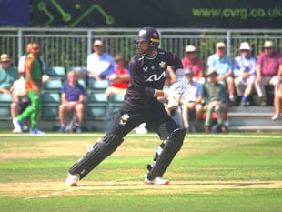 Ben Foakes leads Surrey to rare Metro Bank Trophy victory