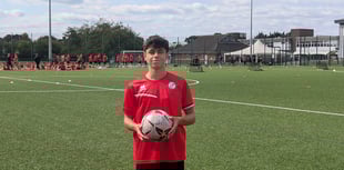 Woking’s under-18s start campaign with big win at Chipstead