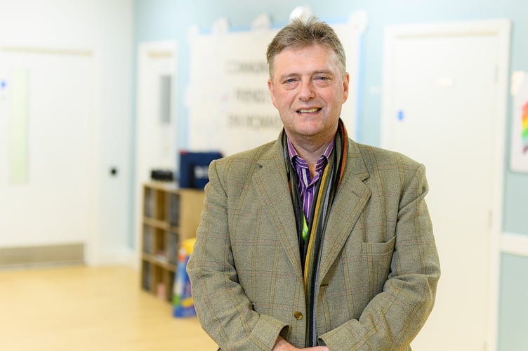 To support families in Surrey during this transition, Cygnet has produced a practical guide written by Dr Laurie Van Niekerk, Consultant Child and Adolescent Psychiatrist