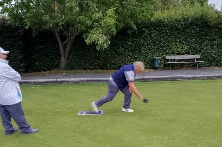 Pam Stevens playing at Heathervale