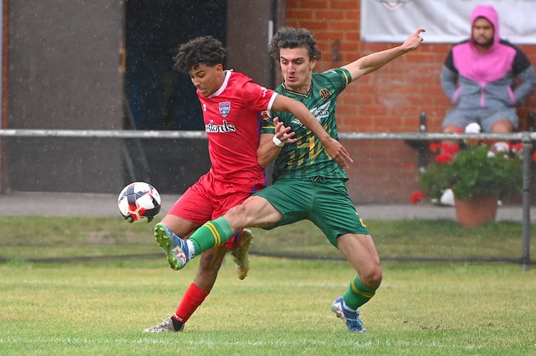 Action from Knaphill's 2-1 FA Cup defeat against Hackney Wick (Photo: Knaphill FC)