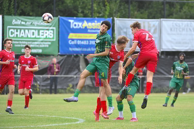 Action from Knaphill's 2-1 FA Cup defeat against Hackney Wick (Photo: Knaphill FC)
