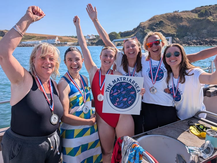 Brigitte Suggitt, Chloe Norton-Lamb, Laura Suggitt, Briony Davies, Emily Varley, Sian McGuinness – which you can probably spot from the surnames means I was swimming with my mum (Brigitte) in memory of my brother (Henry).