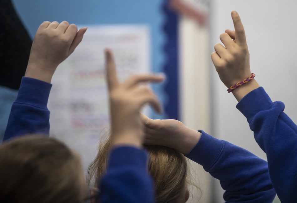 Early years reading skills decline in Surrey