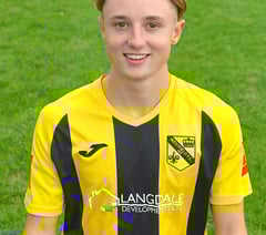 Westfield produce dominant display to thrash Hayes & Yeading United