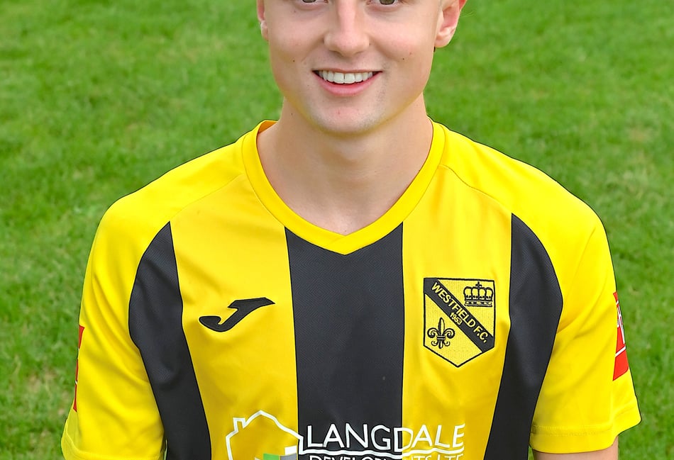 Westfield produce dominant display to thrash Hayes & Yeading United
