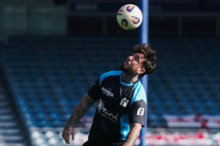 Jay Rosa Freestyle Footballer