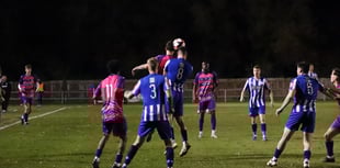 Ten-man Sheerwater slip to narrow defeat at Thatcham Town