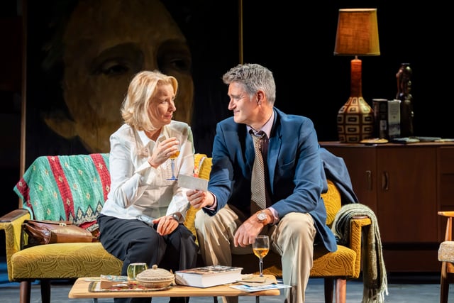 Murder takes Inspector Morse back in time to unrequited love