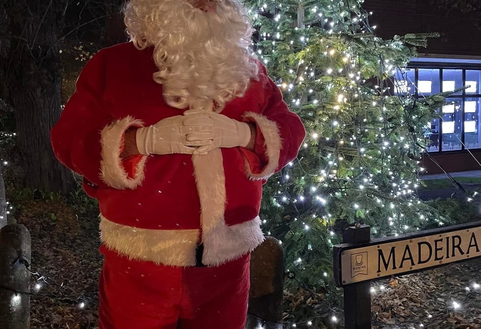 West Byfleet ready to light up for Christmas